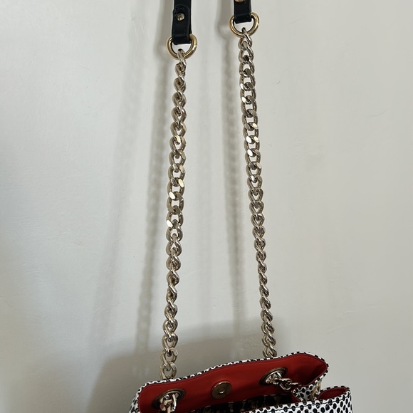 🎈FINAL PRICE🎈JUST CAVALLI Black & White Spotted Leather Bag with Black Fringe - Picture 8 of 14